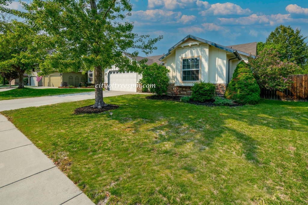 4398 E Arborvitae Dr. - Photo 2