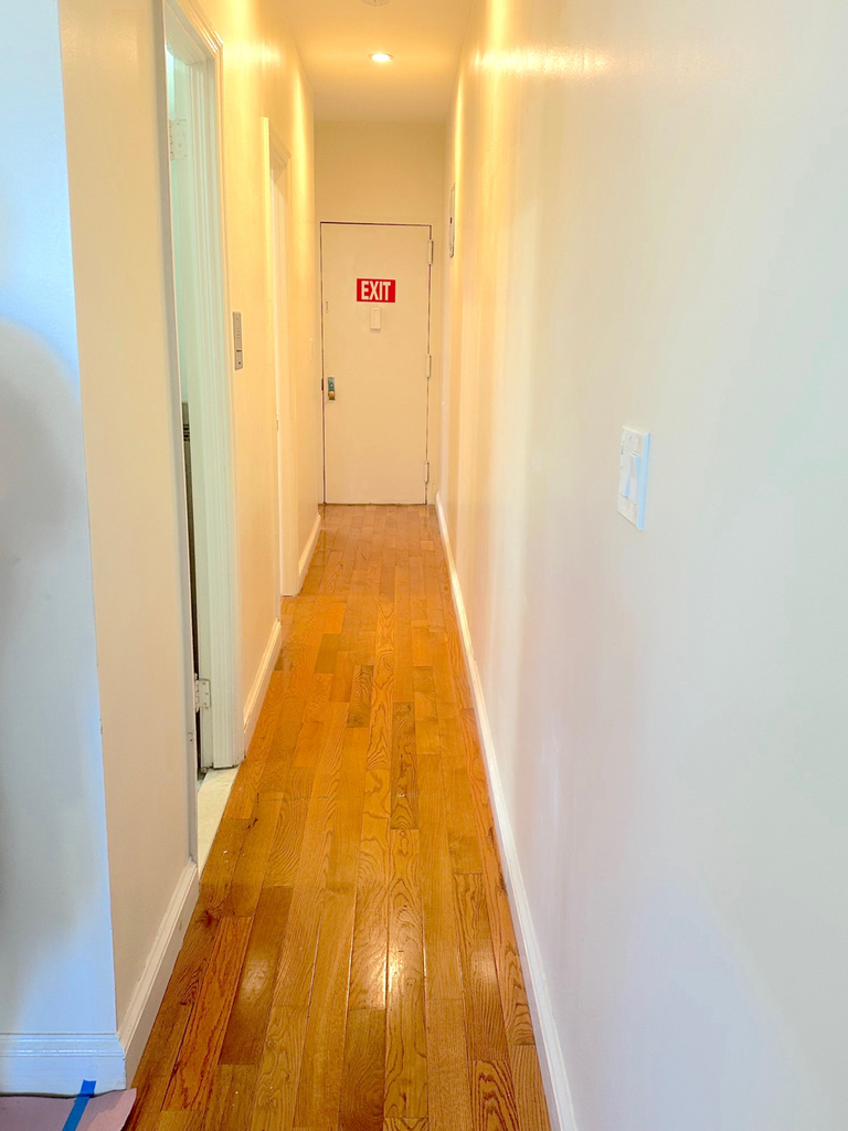 499 Chauncey Street - Photo 9