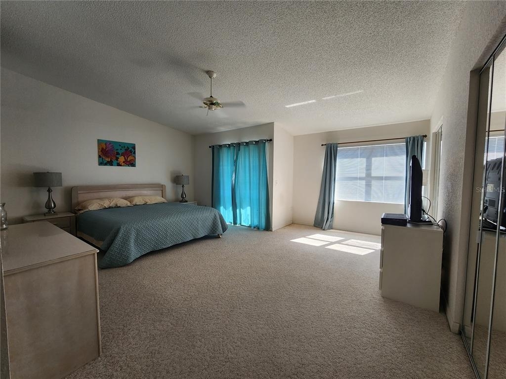 1101 Pinellas Bayway S - Photo 17