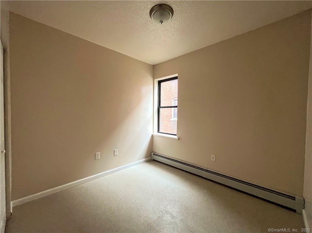 88 Clark Street - Photo 10