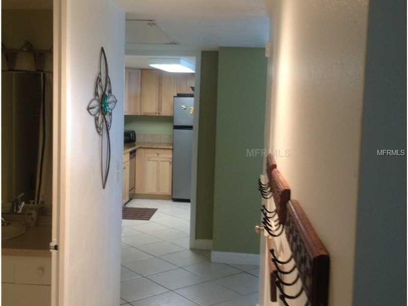 880 Mandalay Avenue - Photo 14