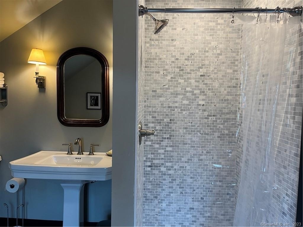 17 Kirby Road - Photo 16