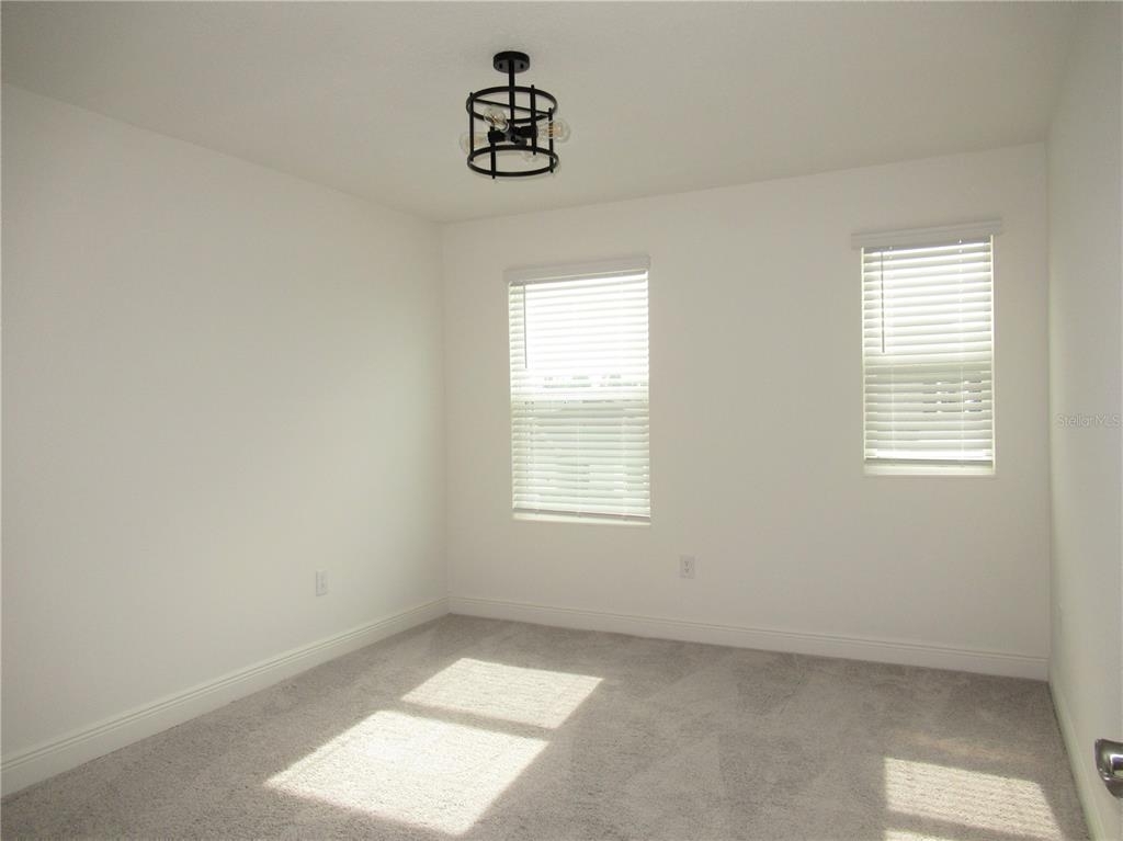 9436 Pinewood Point Place - Photo 19