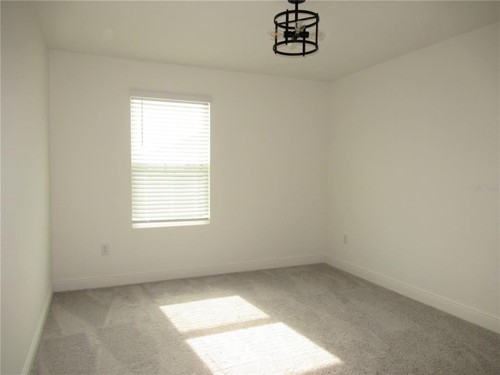 9436 Pinewood Point Place - Photo 21