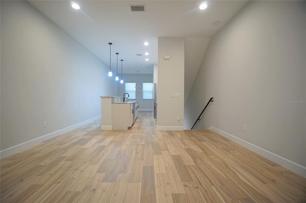 1325 W Fig Street - Photo 4