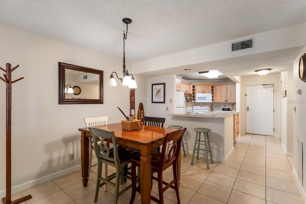 1515 Pinellas Bayway - Photo 10