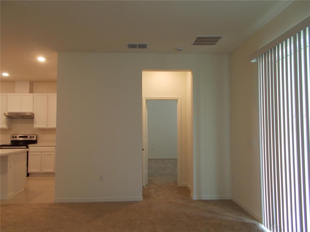 565 Overpool Avenue - Photo 7