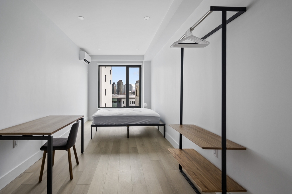 215 East 124th Street - Photo 13