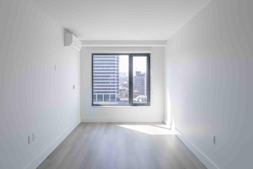 215 East 124th Street - Photo 18