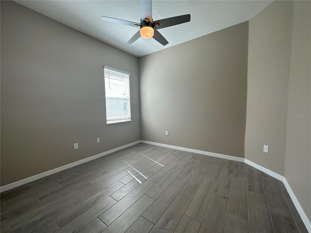 25115 Longmeadow Drive - Photo 19