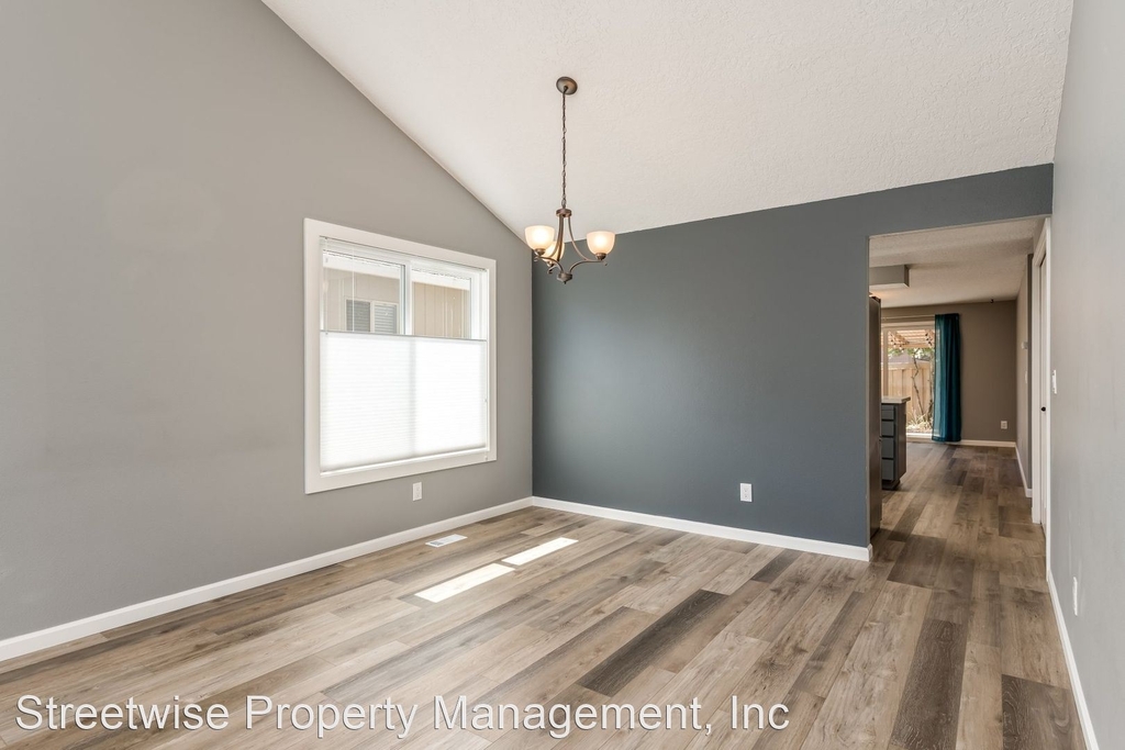 15657 Sw 82nd Ave. - Photo 6