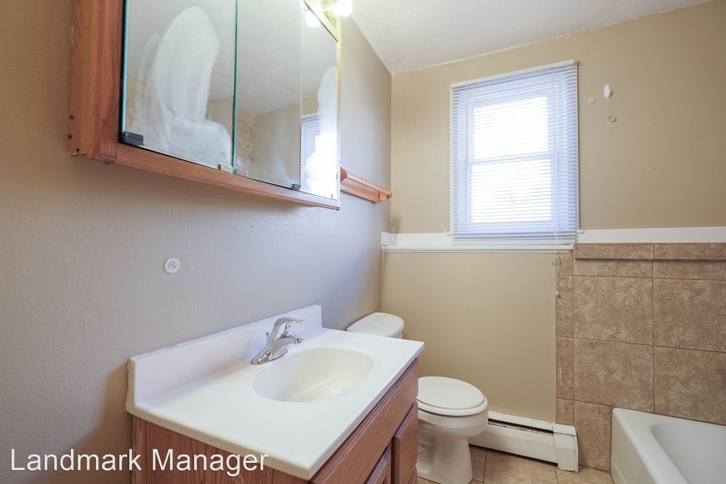 210 James Ave - Photo 6