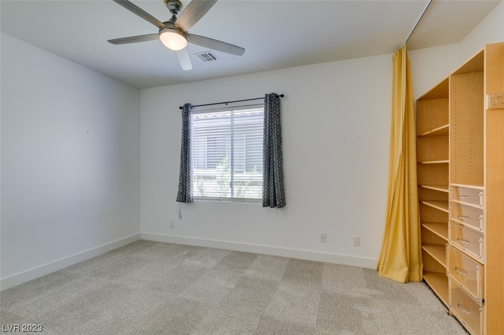 405 Bloomingdale Court - Photo 42
