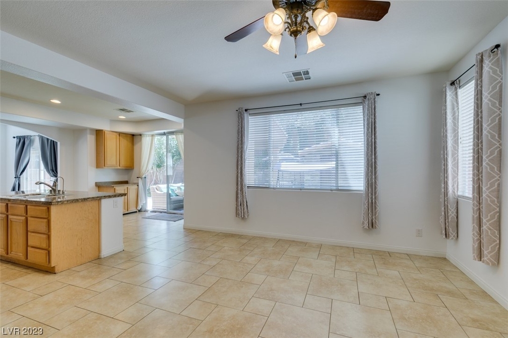 405 Bloomingdale Court - Photo 19