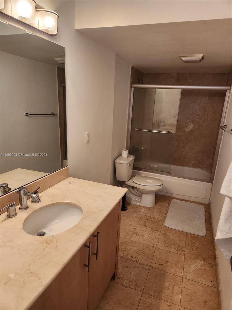 10275 Collins Ave - Photo 9