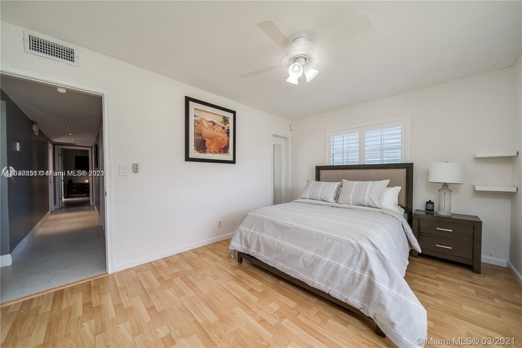 1309 Funston St - Photo 15