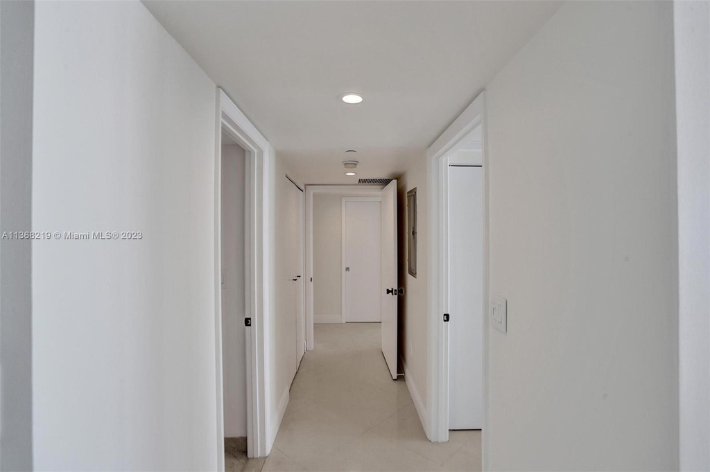 6917 Collins Ave - Photo 12