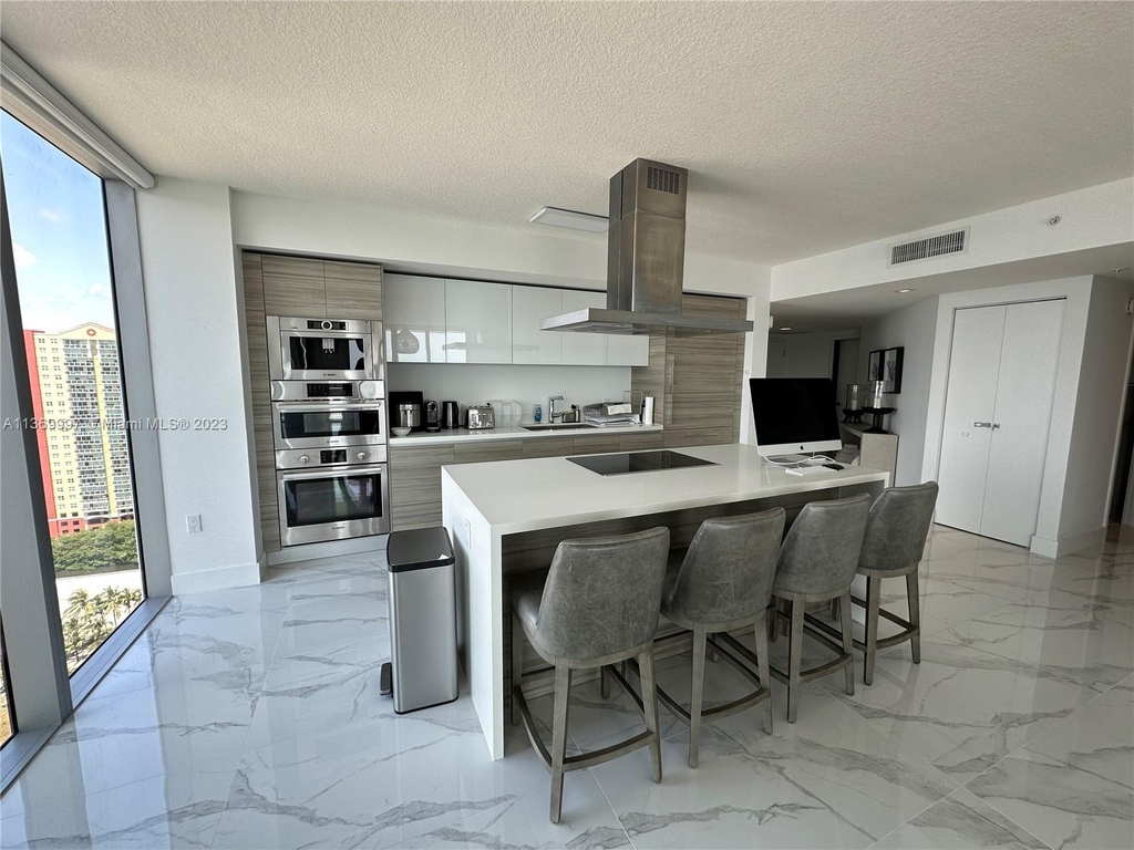 330 Sunny Isles Blvd - Photo 33