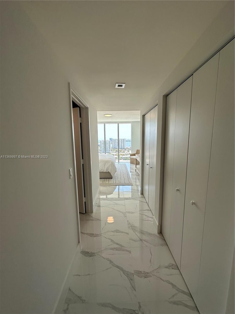 330 Sunny Isles Blvd - Photo 45