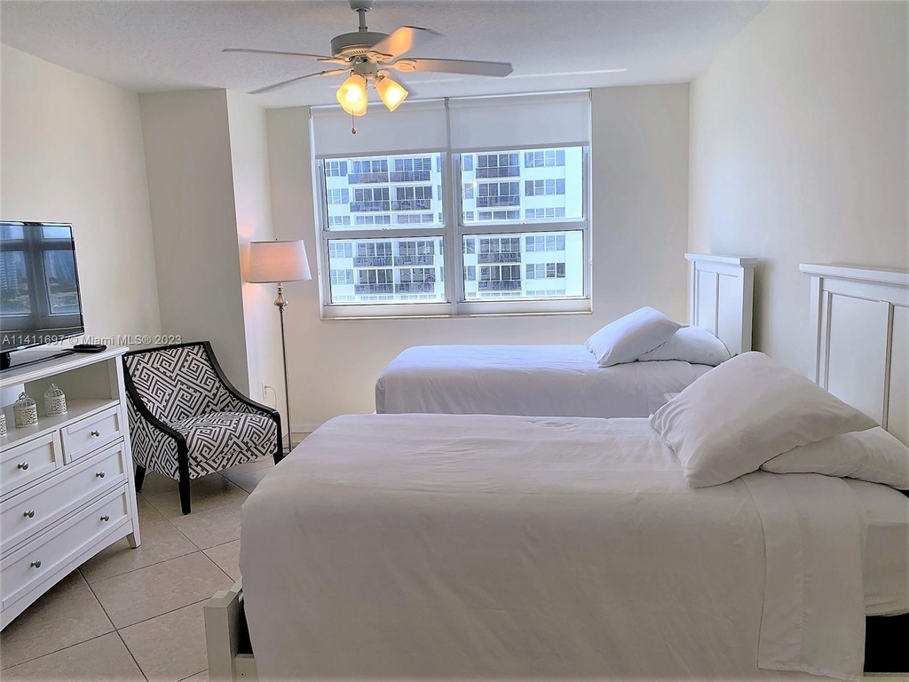 2080 S Ocean Drive - Photo 15