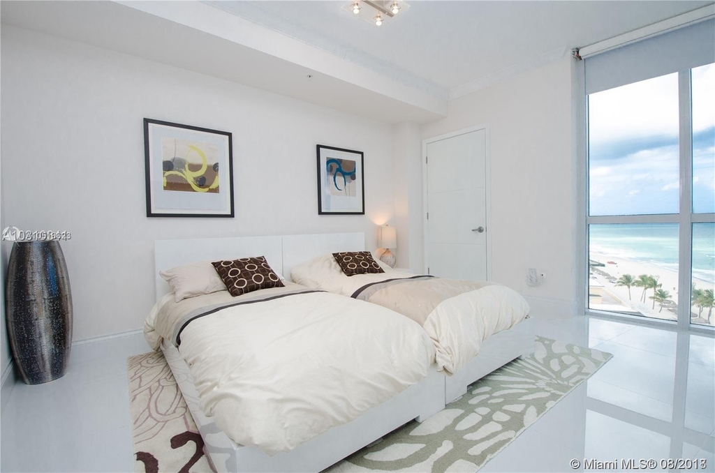 18201 Collins Ave - Photo 10