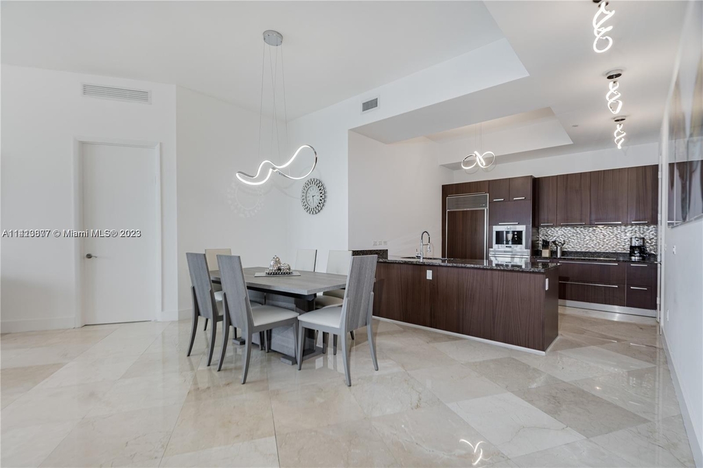 16001 Collins Ave (avail June 1,2024) - Photo 32