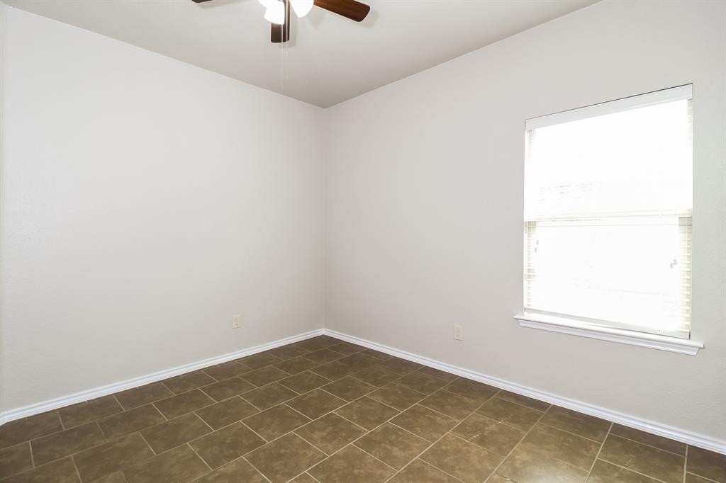 1221 Goodland Terrace - Photo 9