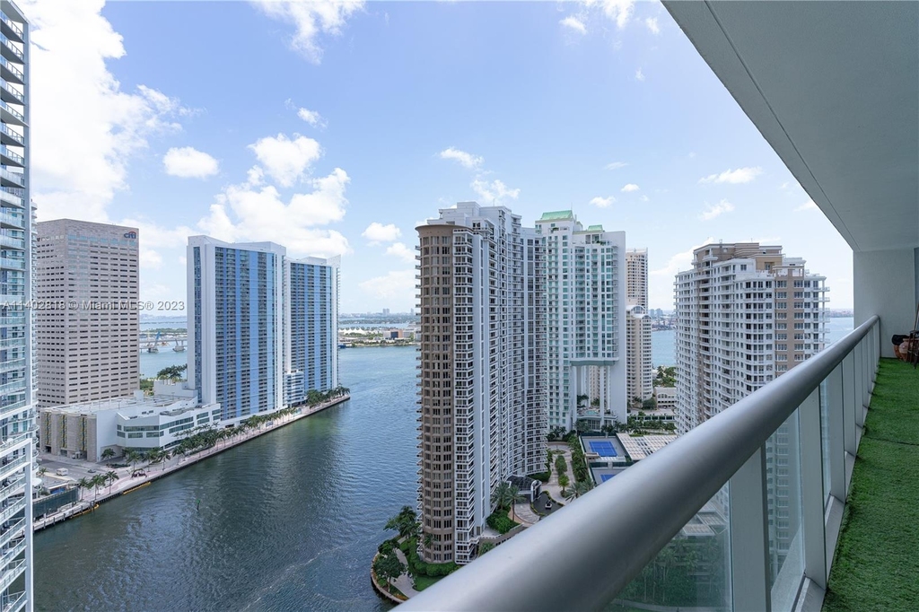 495 Brickell Ave - Photo 0