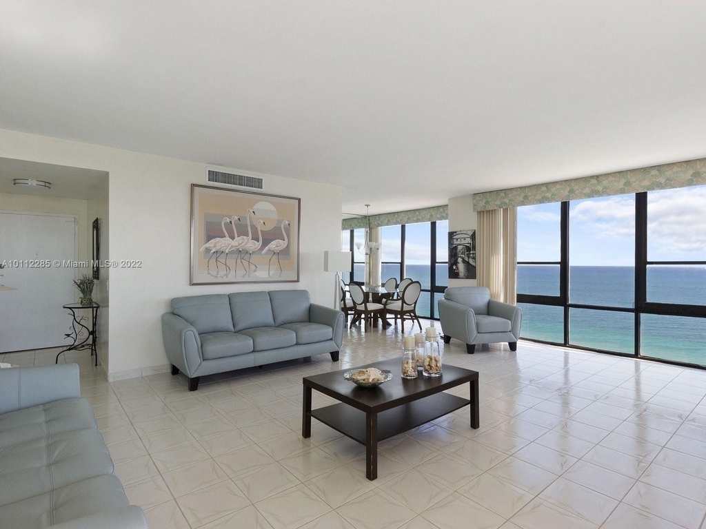 3505 S Ocean Dr - Photo 1