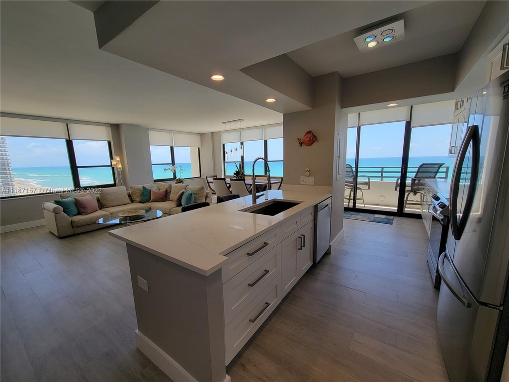 3505 S Ocean Dr - Photo 3