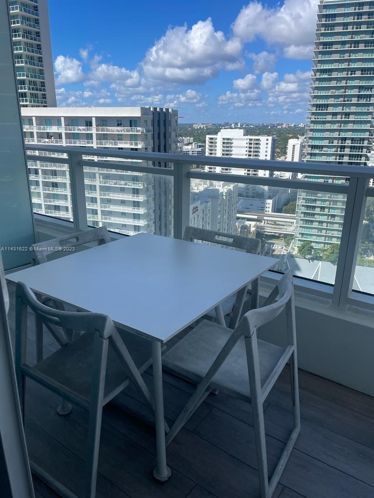 1080 Brickell Ave - Photo 14