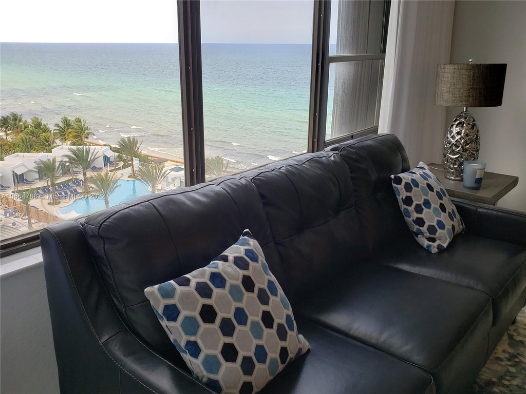 3505 S Ocean Dr - Photo 2