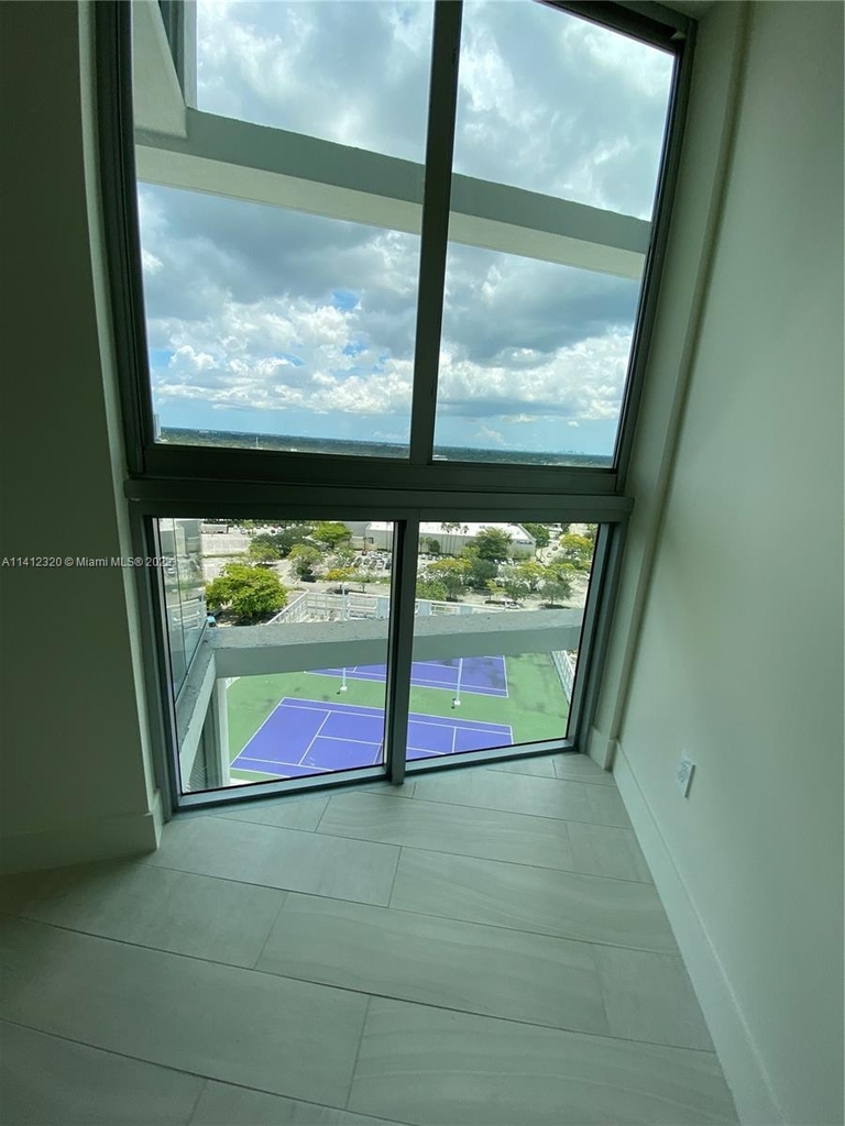 2000 Metropica Way - Photo 14