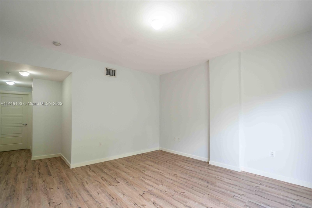 300 Majorca Ave - Photo 28