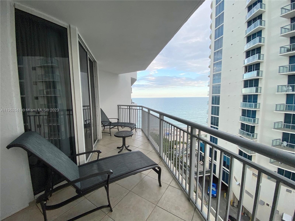 17375 Collins Ave - Photo 1