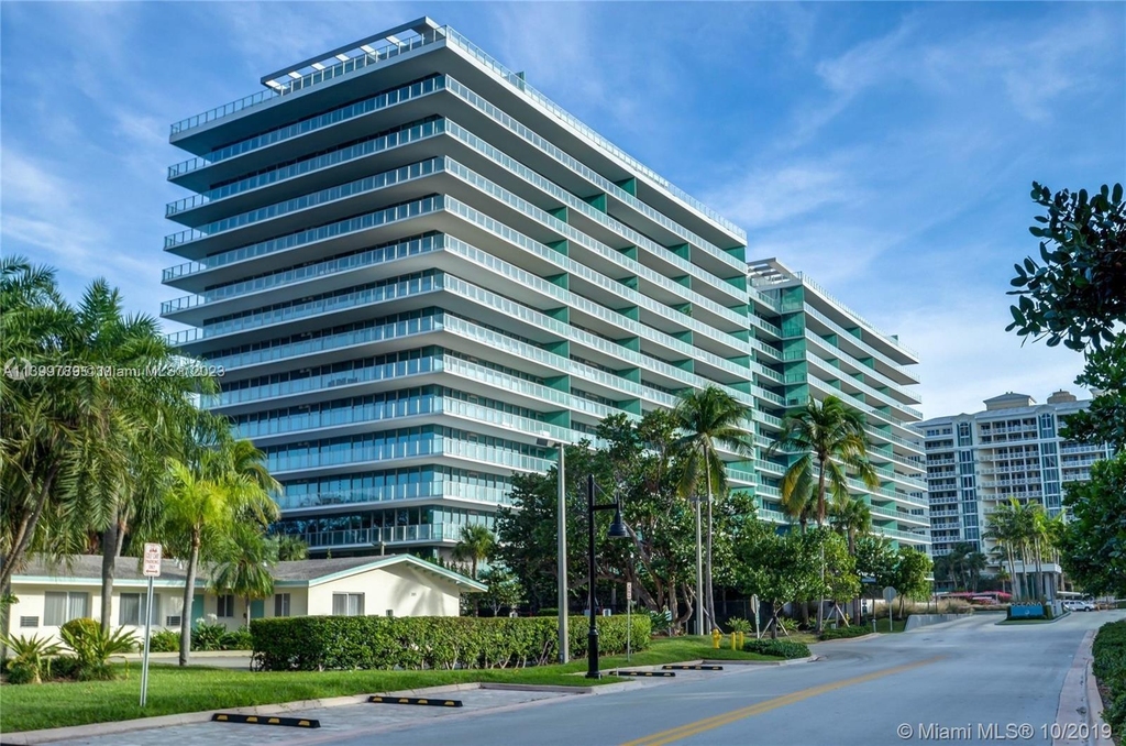 360 Ocean Dr - Photo 13