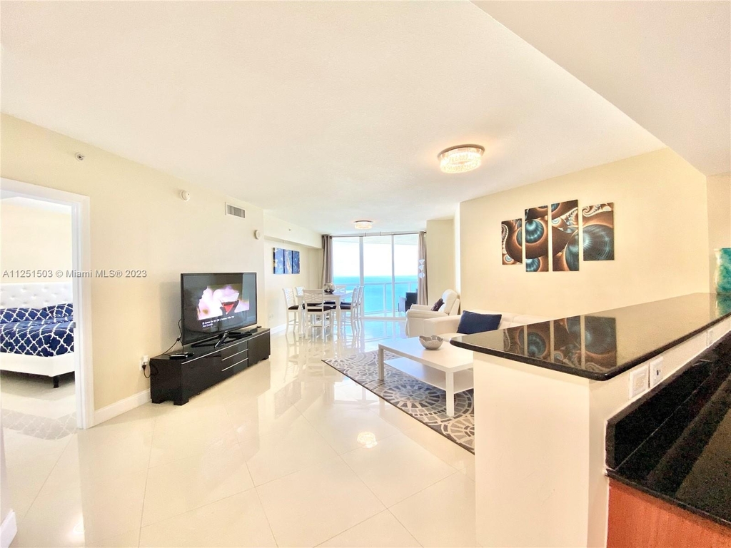 16699 Collins Ave - Photo 49