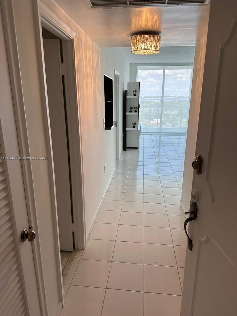 5750 Collins Ave - Photo 3