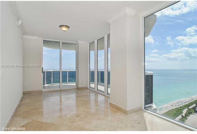 4775 Collins Ave - Photo 2
