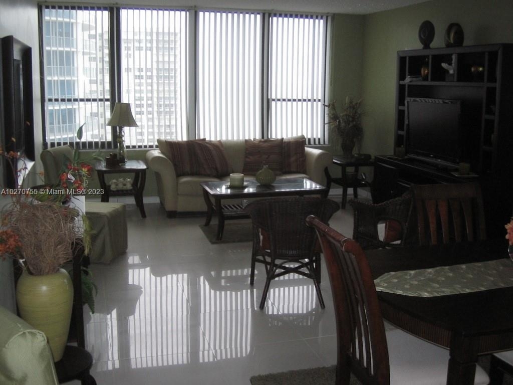 3505 S Ocean Dr - Photo 3