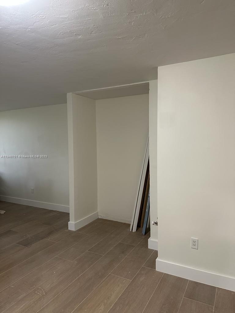 10185 Collins Ave - Photo 8