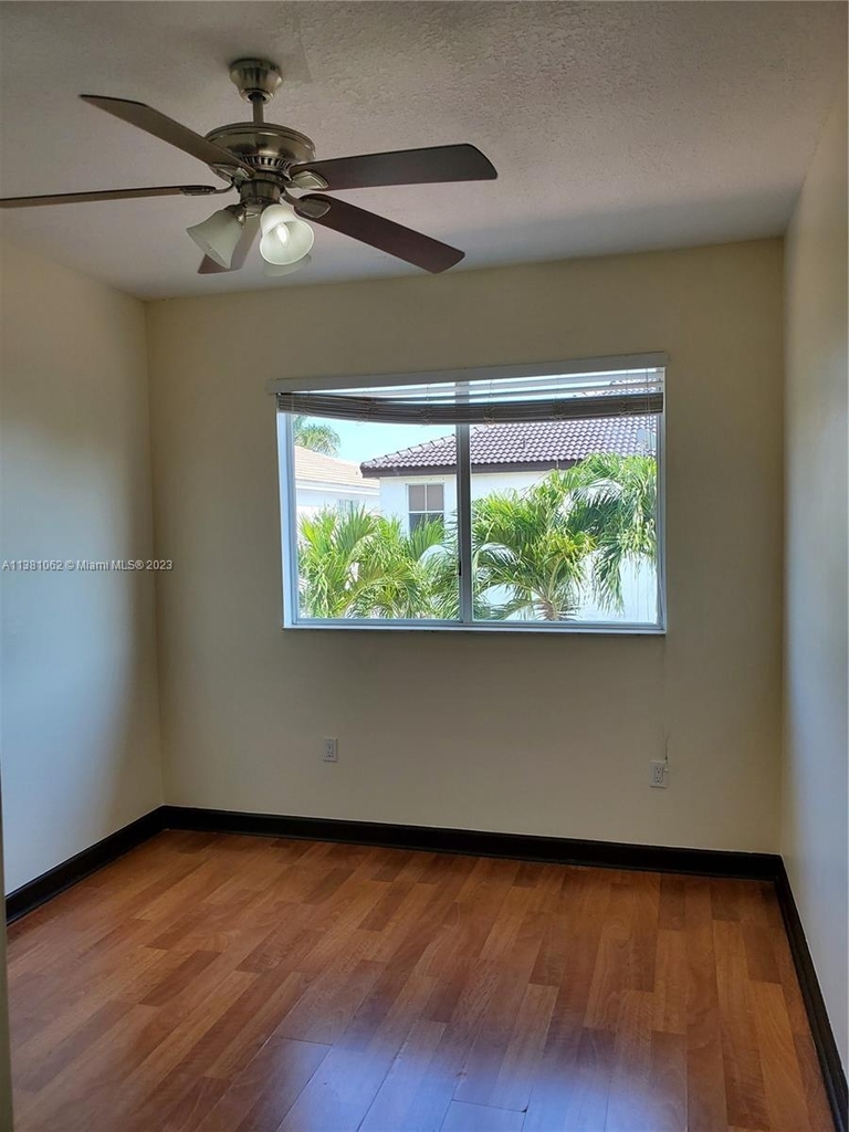 13952 Sw 153rd Ter - Photo 19