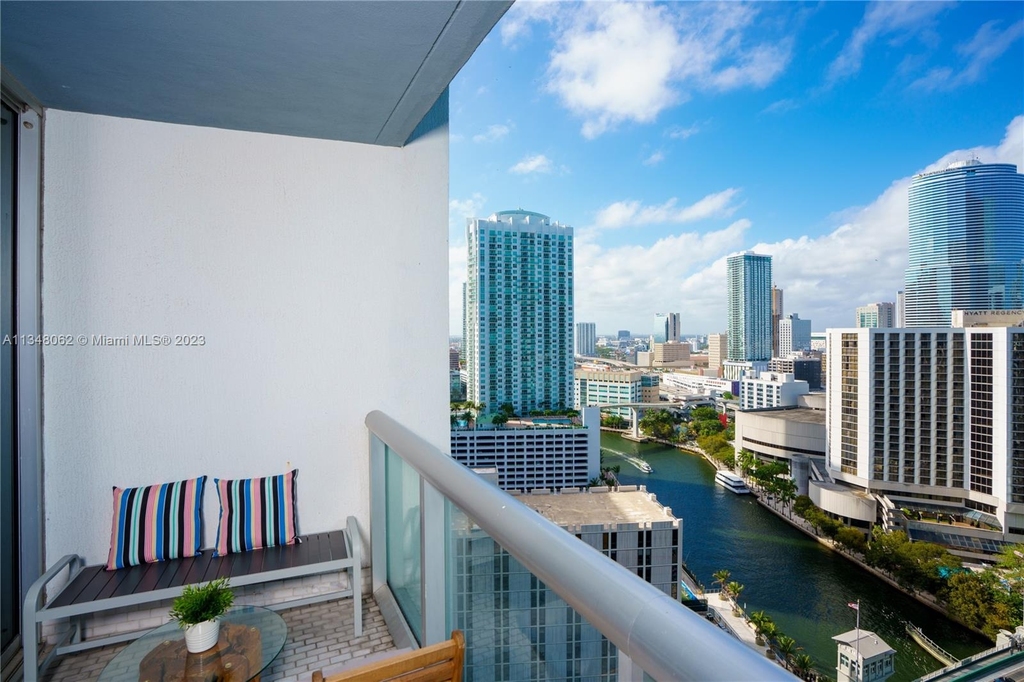 485 Brickell Ave - Photo 23