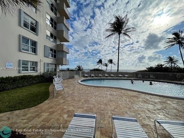 5200 N Ocean Blvd - Photo 1