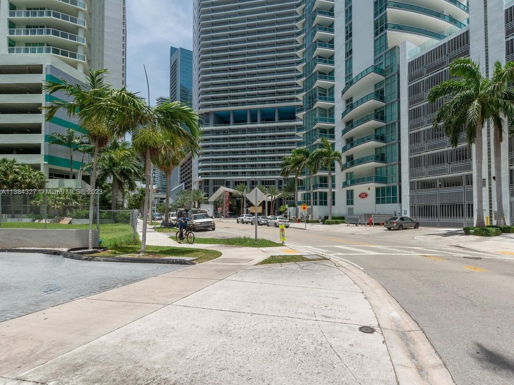 1300 Brickell Bay Dr - Photo 1