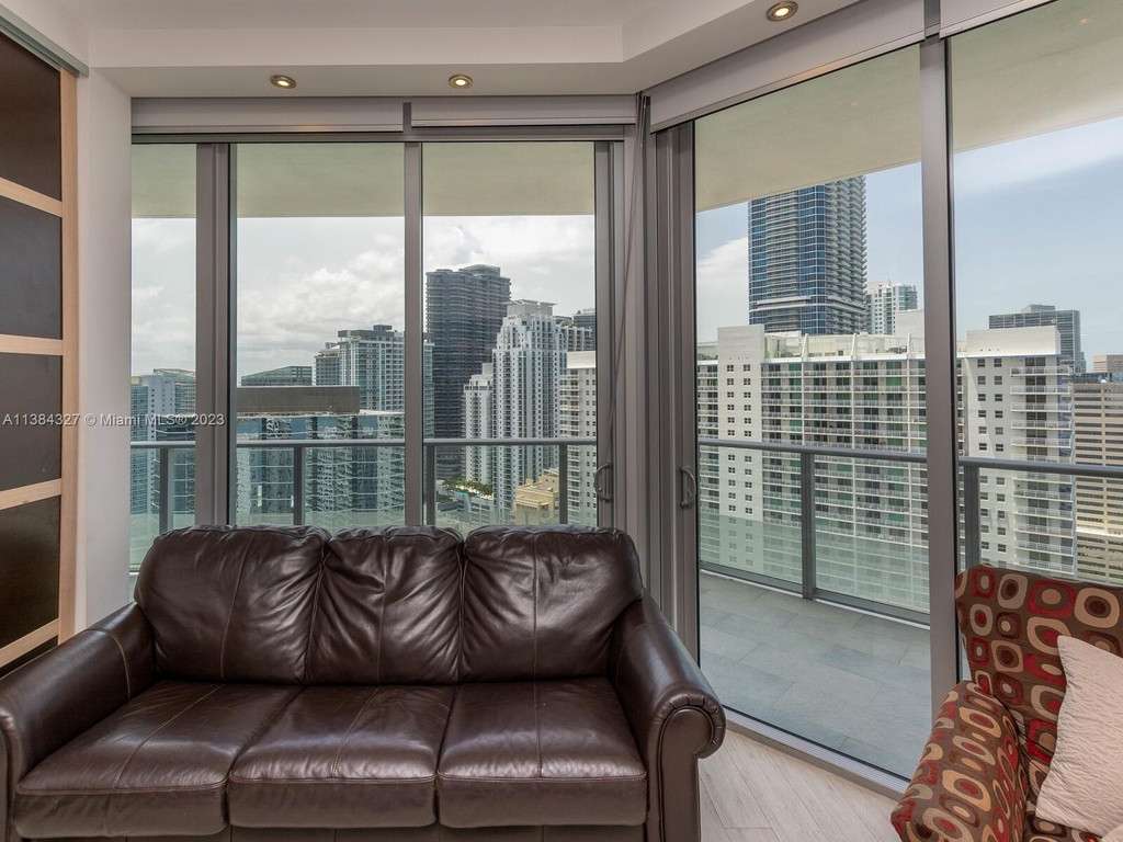 1300 Brickell Bay Dr - Photo 46