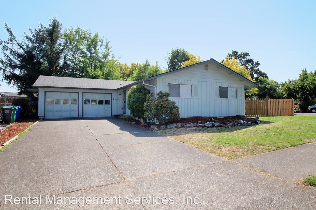 3930 N. Kiska Street - Photo 0