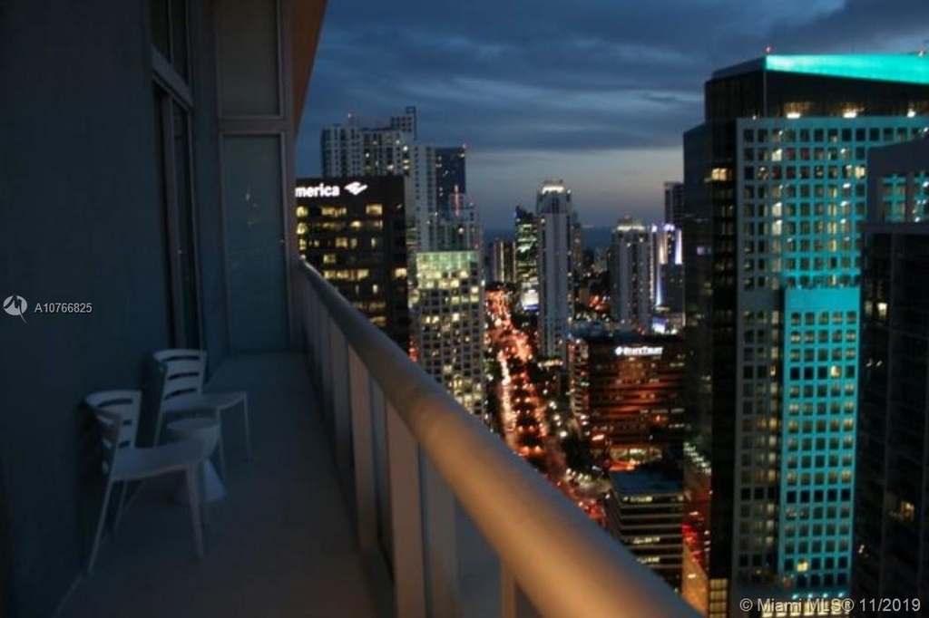 485 Brickell Ave - Photo 14