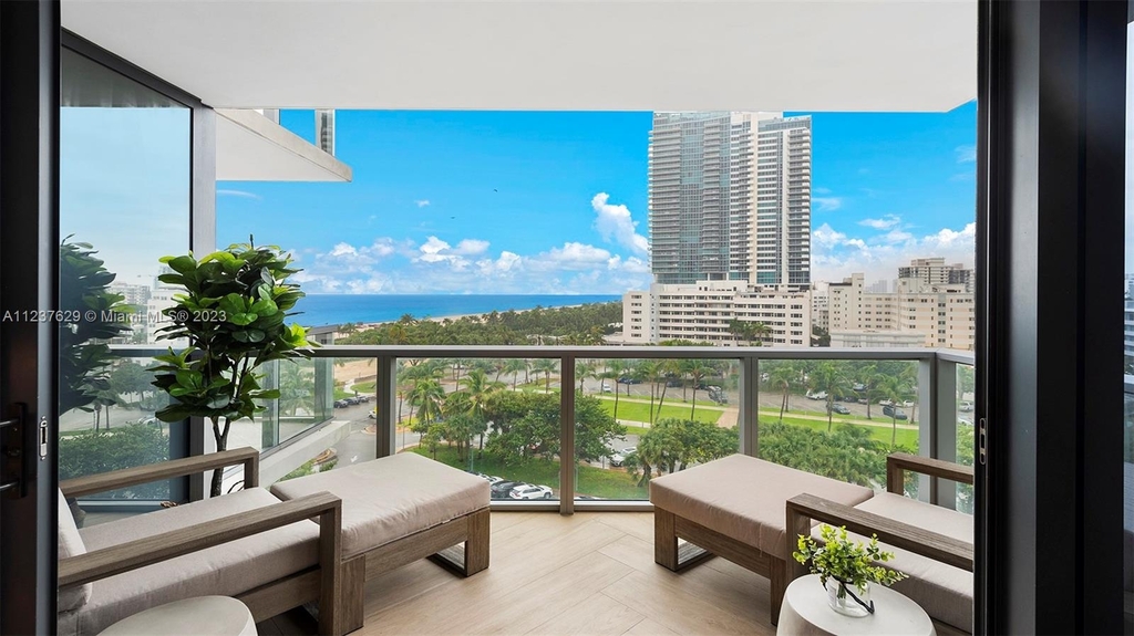 2201 Collins Ave - Photo 40