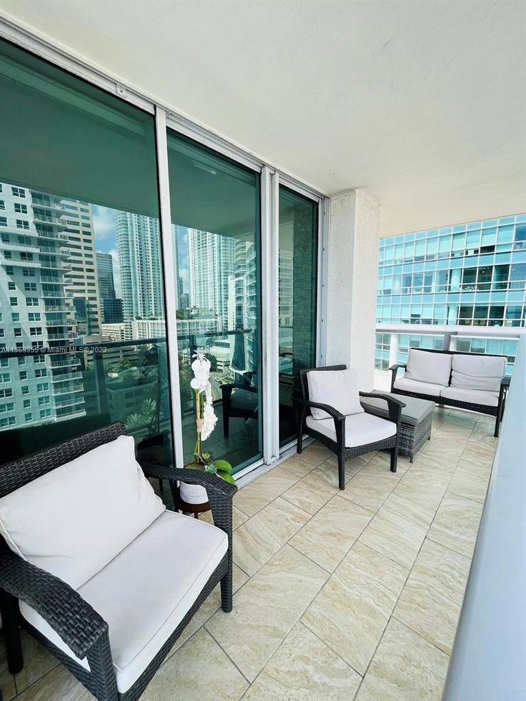 1155 Brickell Bay Dr - Photo 20